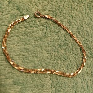 Italian 7" sparkle bracelet.